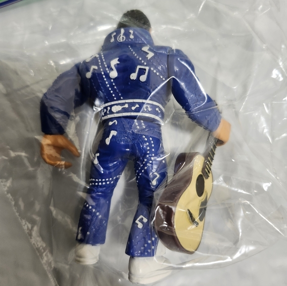 WWE WWF Honky Tonk Man Series 2 Blue Musician Action Figure with GuitarLoose - Picture 4 of 4